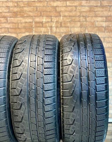 Pirelli Winter Sottozero 210 Serie II 225/50 R17