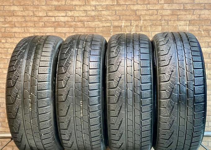 Pirelli Winter Sottozero 270 Serie II 225/55 R17