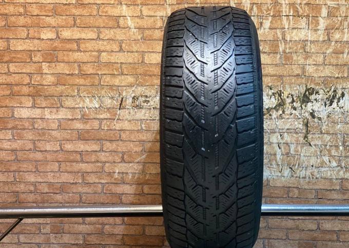 Tigar Winter 215/55 R17