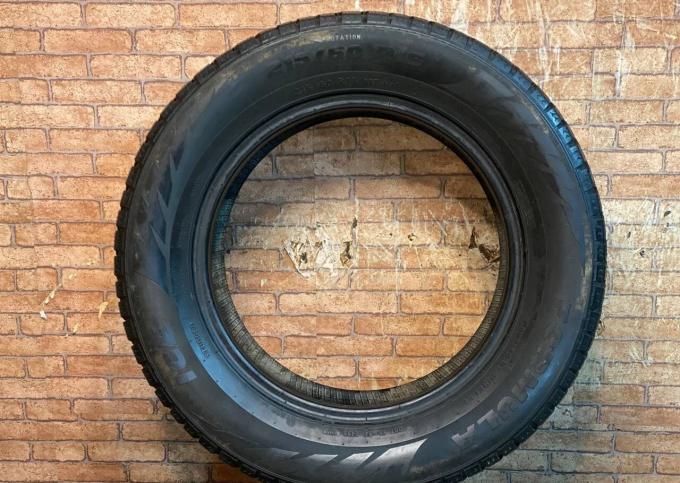 Pirelli Formula Ice 215/60 R16