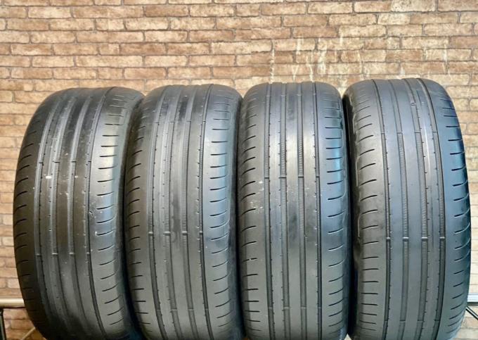 Goodyear Eagle F1 Asymmetric 5 225/55 R17