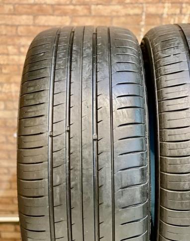 Nexen N'Fera RU1 SUV 255/50 R19