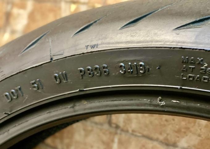 Мотошина 120/70 R17 Metzeler Roadtec Z8 No349