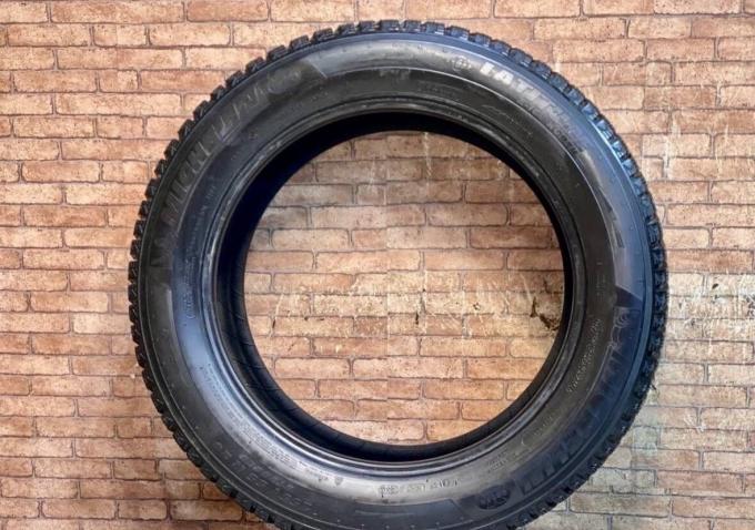 Michelin X-Ice North 2 255/55 R20