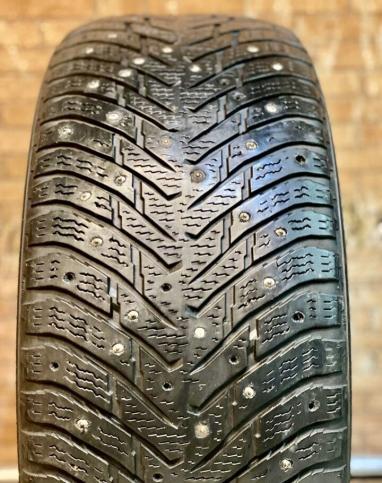 Nokian Tyres Hakkapeliitta 8 235/55 R17