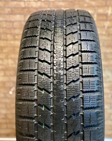 Toyo Observe GSi-5 255/55 R19