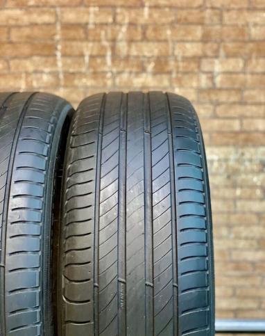 Michelin Primacy 4 215/55 R16