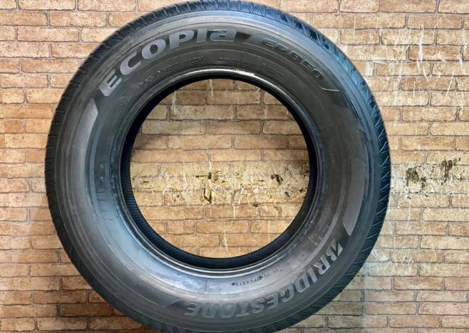 Bridgestone Ecopia EP850 265/65 R17