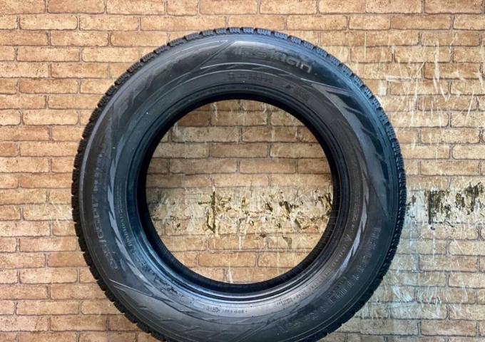 Nokian Tyres Hakkapeliitta R2 225/65 R17