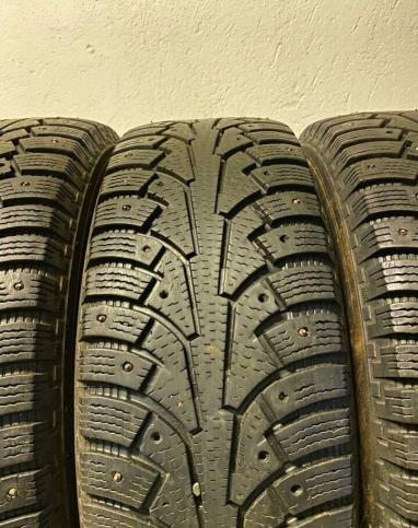 Nokian Tyres Hakkapeliitta 5 SUV 225/65 R17