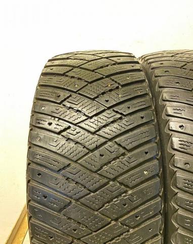 Goodyear Ultragrip Ice Arctic 225/55 R17