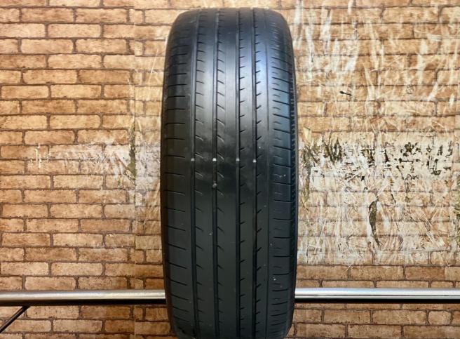 Yokohama BluEarth RV-02 225/55 R18