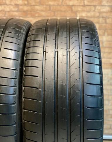 Bridgestone Alenza 001 285/40 R21