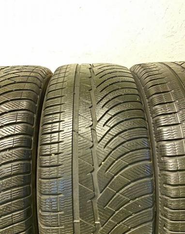 Michelin Pilot Alpin PA4 235/55 R17