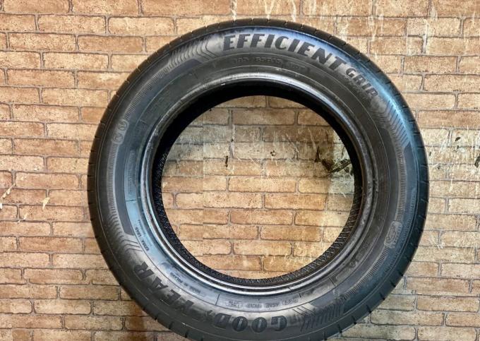 Goodyear EfficientGrip Compact 195/65 R15