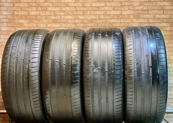 Michelin Pilot Sport 4 SUV 275/45 R21