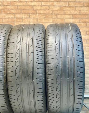 Bridgestone Turanza T001 225/60 R16