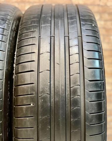 Pirelli P Zero PZ4 245/50 R19