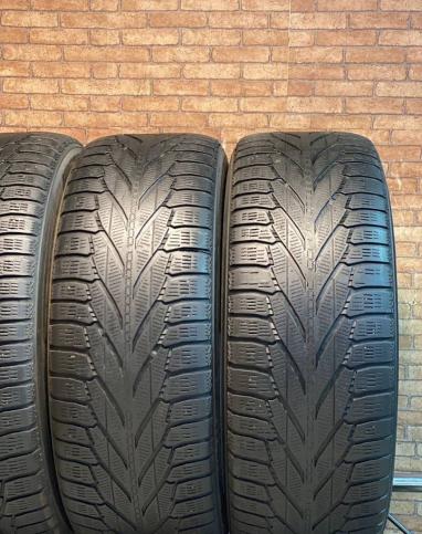 Nokian Tyres Hakkapeliitta R2 SUV 265/60 R18