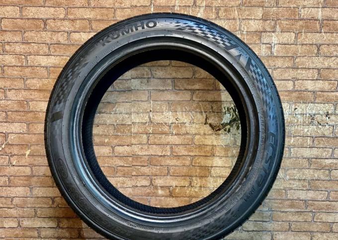 Kumho Ecsta PS71 245/45 R18