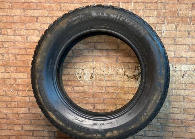 Michelin X-Ice North 4 SUV 215/65 R17