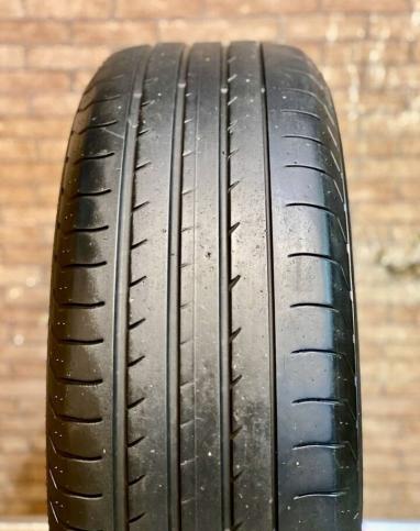 Yokohama Advan Sport V105 235/55 R20