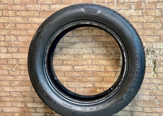 Goodyear EfficientGrip Performance 2 205/55 R16