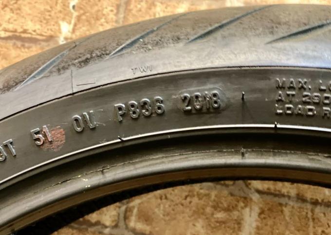 120/70 R17 Metzeler Roadtec Z8 No351