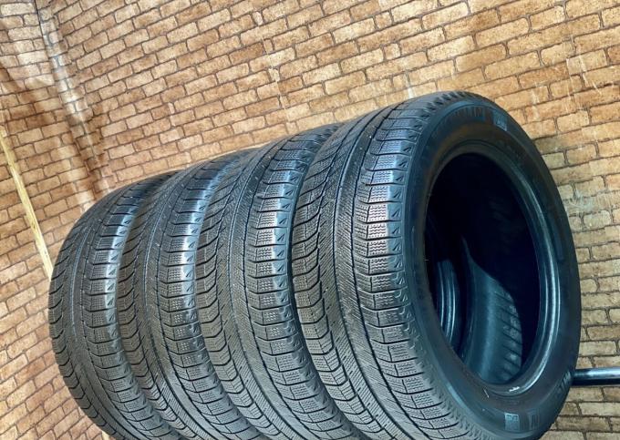 Michelin Latitude X-Ice 2 255/55 R18