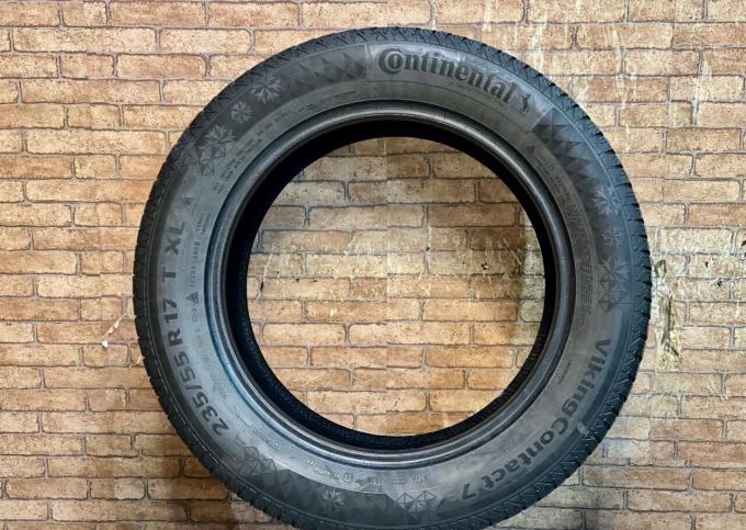 Continental ContiVikingContact 7 235/55 R17