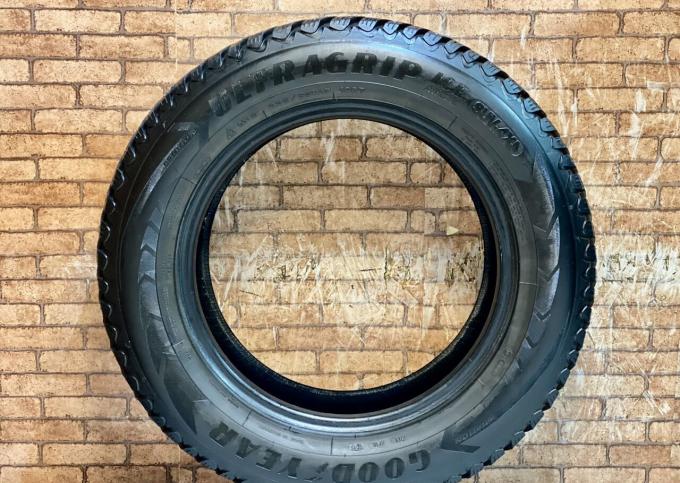 Goodyear UltraGrip Ice Arctic SUV 225/65 R17