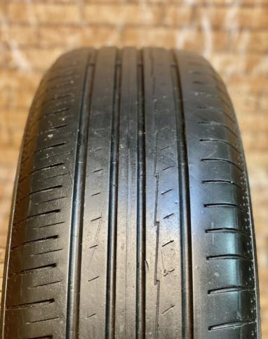 Yokohama BluEarth AE50 215/65 R17