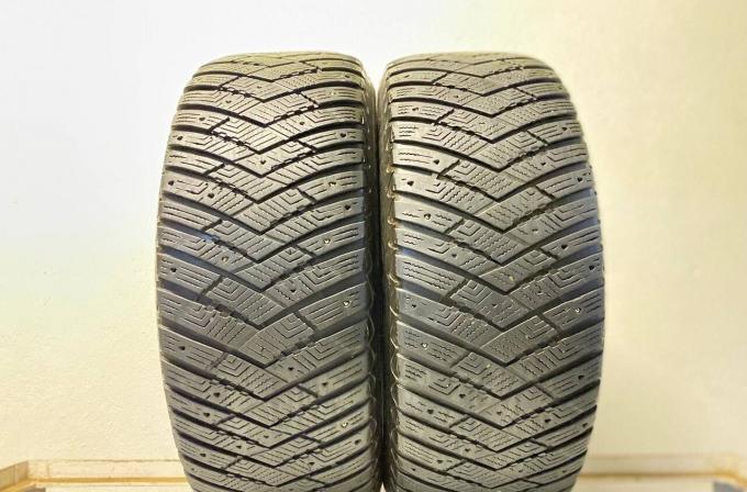 Goodyear UltraGrip Ice Arctic SUV 265/60 R18