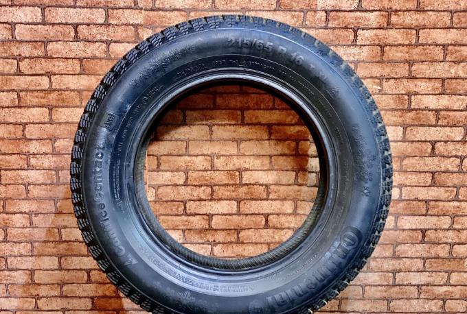 Continental ContiIceContact 215/65 R16