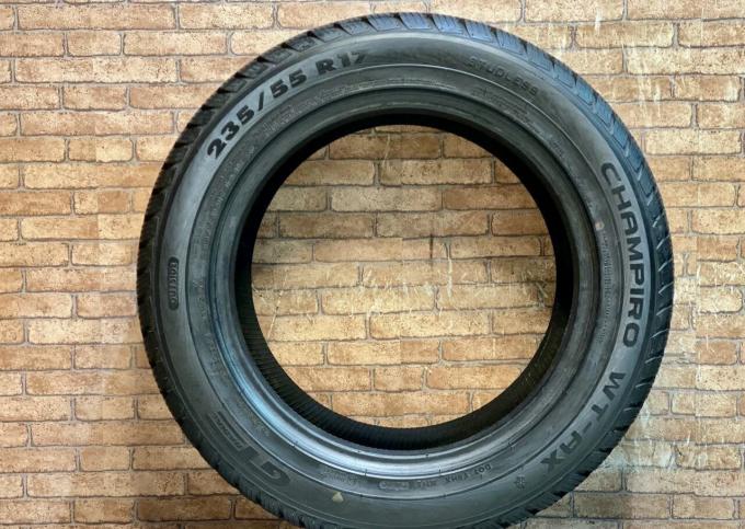 GT Radial Champiro WT-AX 235/55 R17