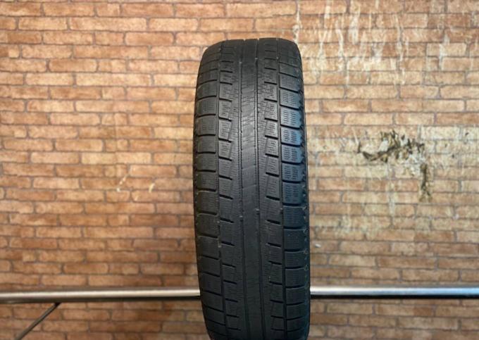 Hankook I Cept W605 215/65 R16