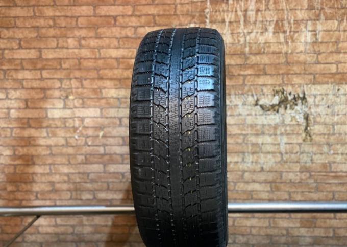 Toyo Observe GSi-5 215/55 R17