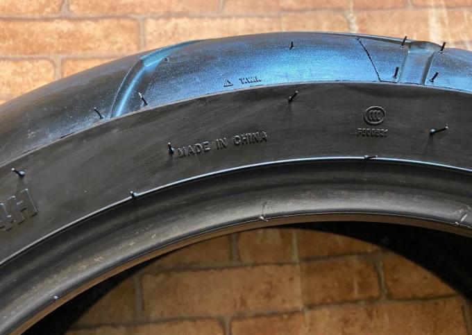 Мотошина 180/60 R16 Kingtyre K70 No550