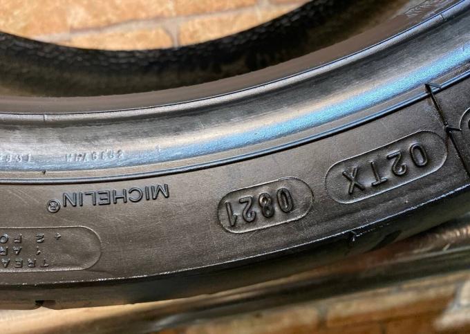 180/55 R17 Michelin Pilot Road 4 No556