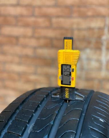 Pirelli Cinturato P7 205/60 R16