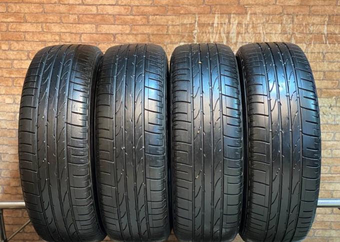 Bridgestone Dueler H/P Sport 215/65 R16