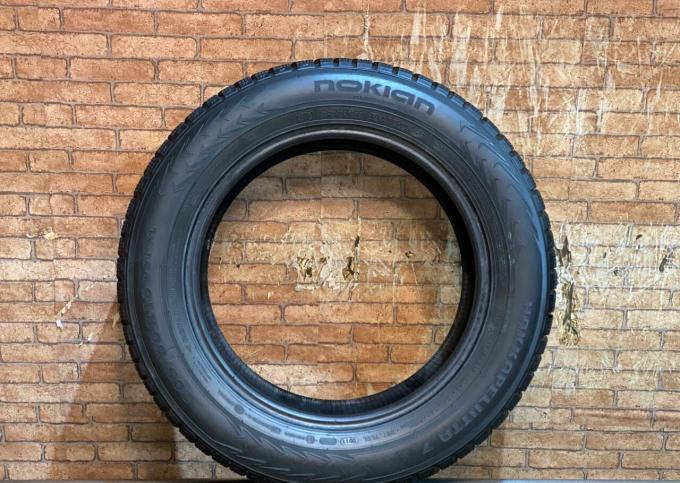 Nokian Tyres Hakkapeliitta 7 205/60 R16