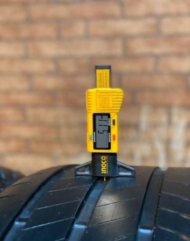 Bridgestone Alenza 001 305/40 R20