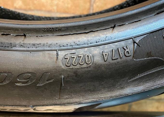 Мотошина 160/60 R17 Pirelli Angel GT No575