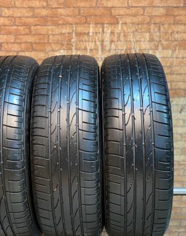 Bridgestone Dueler H/P Sport 215/65 R16