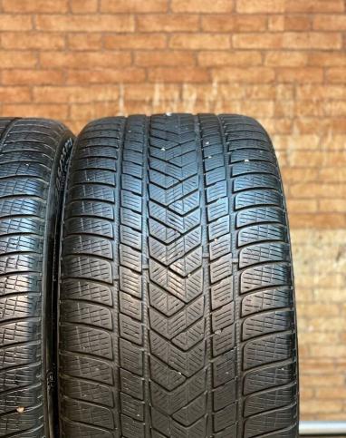 Pirelli Scorpion Winter 305/35 R21