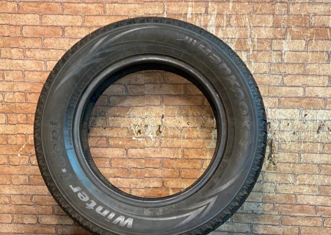 Hankook I Cept W605 215/65 R16