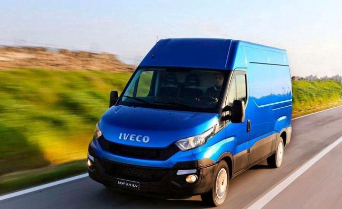 Лобовое стекло Iveco Daily 1234