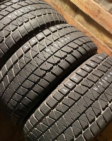 Bridgestone Blizzak DM-V2 265/60 R18