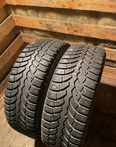 Bridgestone Blizzak Spike-01 215/65 R16